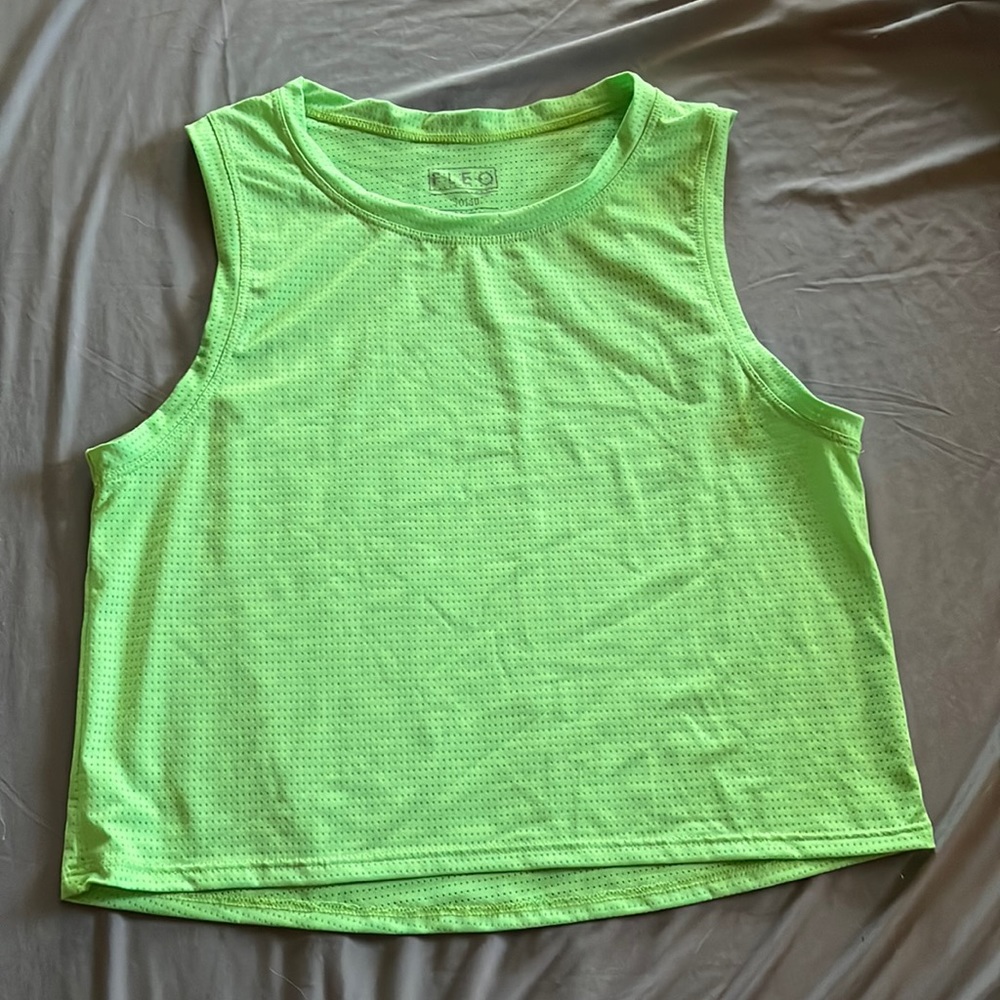 Fleo Dylan Muscle Crop